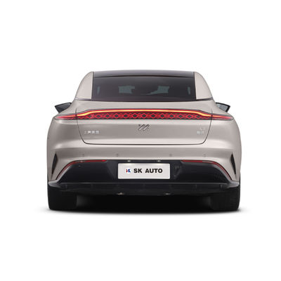 Im motors L7 Dynamic 2023 इलेक्ट्रिक सेडान Long Range 615km EV वाहन