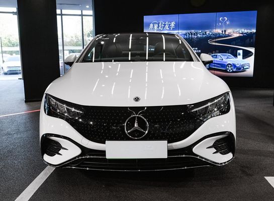 मर्सिडीज EQE 4MATIC इलेक्ट्रिक सेडान 96.1 KWh टर्नरी लिथियम बैटरी और 0.62 घंटे चार्जिंग 255/45 R19 के साथ