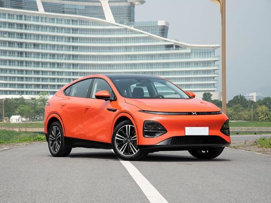 2025 शक्तिशाली Xpeng G6 68.5/80.8 KWh बैटरी क्षमता और लंबी रेंज के साथ 0.2hrs फास्ट चार्जिंग समय के साथ