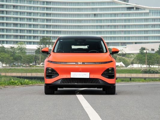 2025 शक्तिशाली Xpeng G6 68.5/80.8 KWh बैटरी क्षमता और लंबी रेंज के साथ 0.2hrs फास्ट चार्जिंग समय के साथ