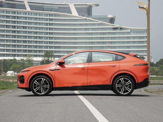 2025 शक्तिशाली Xpeng G6 68.5/80.8 KWh बैटरी क्षमता और लंबी रेंज के साथ 0.2hrs फास्ट चार्जिंग समय के साथ