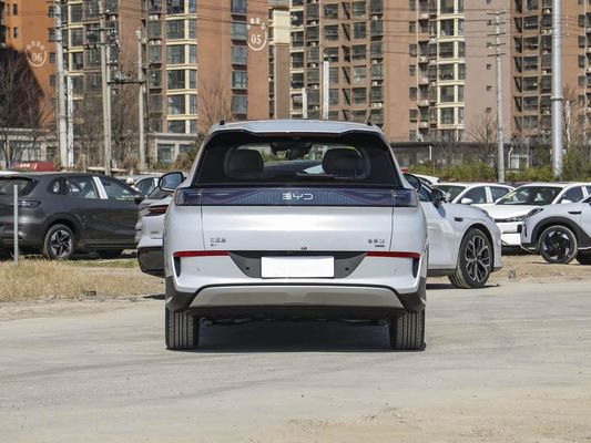 टचस्क्रीन डिस्प्ले इंटीरियर फीचर्स 2025 मॉडल बीवाईडी ईवी कार सनड्रॉप और 60.9kWh बैटरी एनर्जी फास्ट चार्जिंग इलेक्ट्रिक वाहन गर्म बिक्री