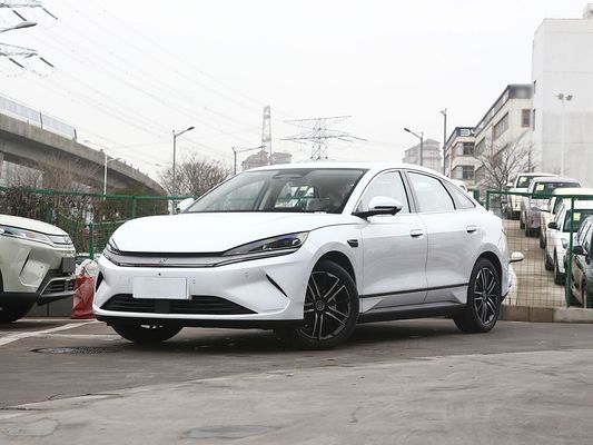 2025 BYD इलेक्ट्रिक कार Qin L EV मल्टी-लिंक इंडिपेंडेंट सस्पेंशन फास्ट चार्जिंग नया मॉडल गर्म बिक्री सनड्रॉप के साथ