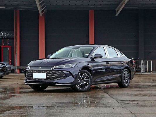 545 किमी शुद्ध इलेक्ट्रिक रेंज और ड्राइविंग के लिए रियर ड्राइव BYD EV कार 2025 परिवार के लिए नया मॉडल फास्ट चार्जिंग EV