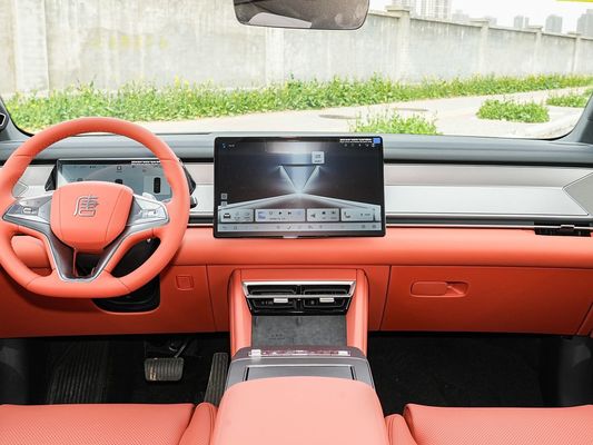 2025 BYD नई इलेक्ट्रिक वाहन प्रदर्शन के लिए Tang L 810kW पावर AWD फास्ट चार्जिंग 1000w/h 600km रेंज लंबी रेंज 7 सीटें सनरूफ के साथ
