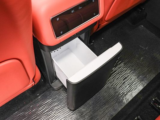 2025 BYD नई इलेक्ट्रिक वाहन प्रदर्शन के लिए Tang L 810kW पावर AWD फास्ट चार्जिंग 1000w/h 600km रेंज लंबी रेंज 7 सीटें सनरूफ के साथ