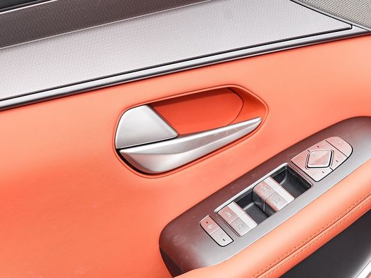 2025 BYD नई इलेक्ट्रिक वाहन प्रदर्शन के लिए Tang L 810kW पावर AWD फास्ट चार्जिंग 1000w/h 600km रेंज लंबी रेंज 7 सीटें सनरूफ के साथ