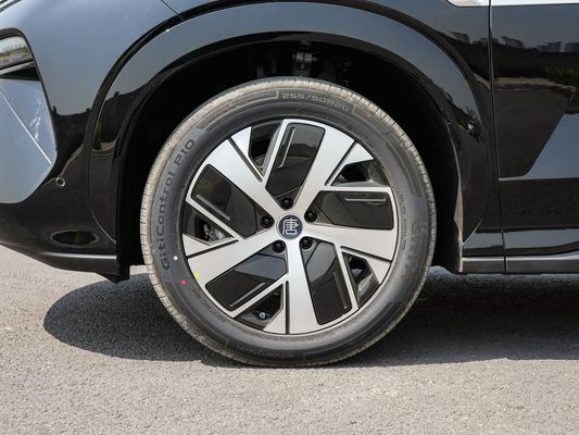 2025 BYD नई इलेक्ट्रिक वाहन प्रदर्शन के लिए Tang L 810kW पावर AWD फास्ट चार्जिंग 1000w/h 600km रेंज लंबी रेंज 7 सीटें सनरूफ के साथ