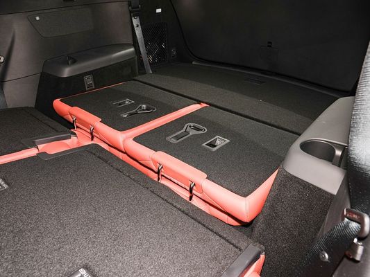 नई गर्म बिक्री BYD EV कार 2025 मॉडल 100.5 KWh बैटरी क्षमता और फास्ट चार्जिंग 0.1 घंटे 670KM लंबी दूरी 500kW पावर इलेक्ट्रिक कार परिवार के लिए बड़ी जगह 7 सीटें