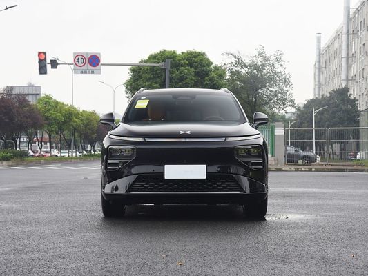2025 Xpeng G9 फुली इलेक्ट्रिक एसयूवी 93.1kWh बैटरी क्षमता 423kW मैक्स मोटर पावर 680km लंबी रेंज और सनरोफ के साथ फास्ट चार्जिंग