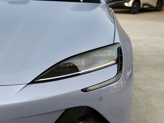 2025 BYD इलेक्ट्रिक वाहन सील EV स्मार्ट मॉडल 650KM लंबी दूरी 80.64kWh बैटरी फास्ट चार्जिंग हॉट सेल के साथ सनरूफ