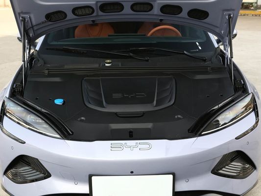 2025 BYD इलेक्ट्रिक वाहन सील EV स्मार्ट मॉडल 650KM लंबी दूरी 80.64kWh बैटरी फास्ट चार्जिंग हॉट सेल के साथ सनरूफ