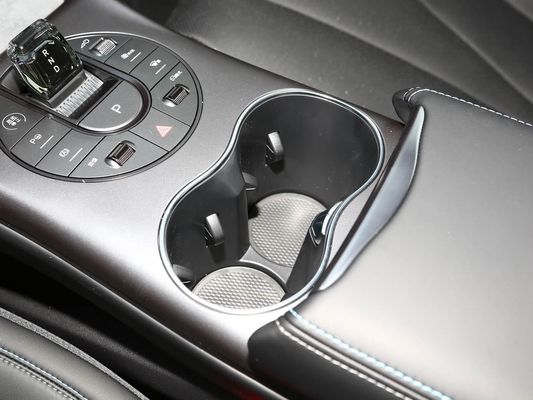 2025 BYD EV कार सील AWD प्रदर्शन लंबी दूरी 600KM फास्ट चार्जिंग इलेक्ट्रिक कार चार पहिया ड्राइव सनड्रॉप के साथ इलेक्ट्रिक वाहन