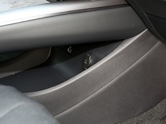2025 BYD EV कार सील AWD प्रदर्शन लंबी दूरी 600KM फास्ट चार्जिंग इलेक्ट्रिक कार चार पहिया ड्राइव सनड्रॉप के साथ इलेक्ट्रिक वाहन