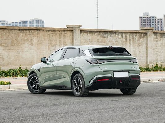 2025 BYD इलेक्ट्रिक वाहन सील 06GT 0.33 घंटे का फास्ट चार्जिंग टाइम और परफॉर्मेंस लंबी रेंज 550 किमी परिवार के लिए सनरूफ के साथ बड़ी बैटरी