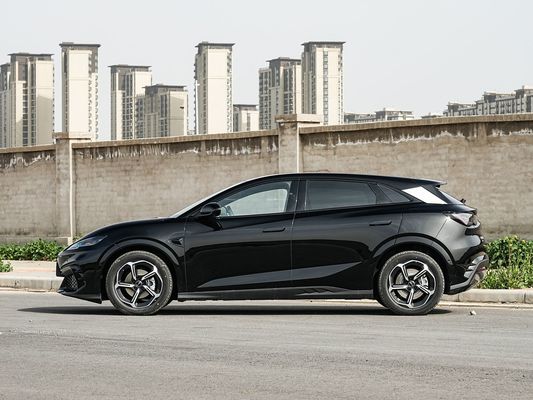 2025 सील 06 जीटी 310kW मैक्स मोटर पावर BYD EV कार 605 किमी रेंज और 72.96kWh बैटरी क्षमता के साथ परफेक्ट परफॉर्मेंस सनरूफ इलेक्ट्रिक कार
