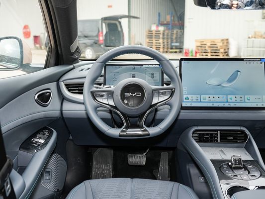 2025 सील 06 जीटी 310kW मैक्स मोटर पावर BYD EV कार 605 किमी रेंज और 72.96kWh बैटरी क्षमता के साथ परफेक्ट परफॉर्मेंस सनरूफ इलेक्ट्रिक कार