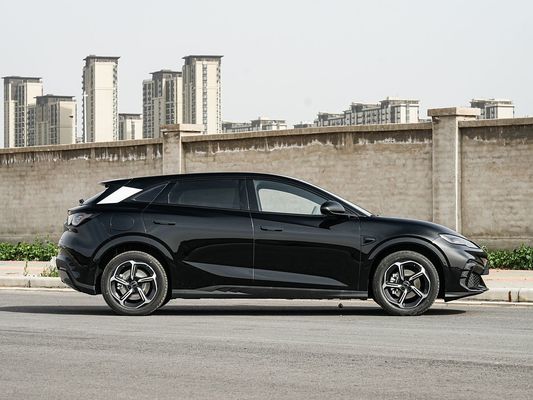 2025 सील 06 जीटी 310kW मैक्स मोटर पावर BYD EV कार 605 किमी रेंज और 72.96kWh बैटरी क्षमता के साथ परफेक्ट परफॉर्मेंस सनरूफ इलेक्ट्रिक कार