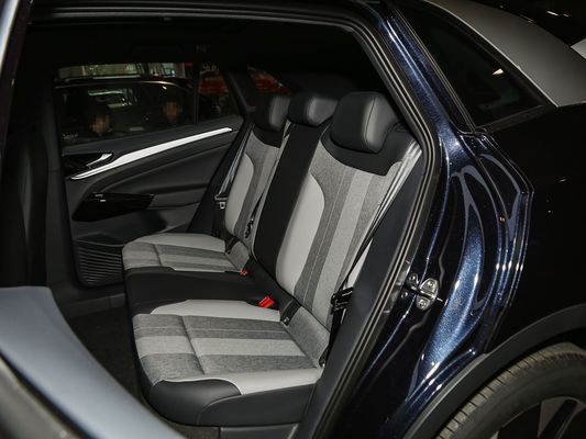 2025 VW ID4 नया मॉडल बेस्ट ऑफर इलेक्ट्रिक कार हॉट सेलिंग EV वोक्सवैगन 601 किमी रेंज और 0.67hrs फास्ट चार्जिंग टाइम
