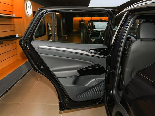 2025 VW ID4 नया मॉडल बेस्ट ऑफर इलेक्ट्रिक कार हॉट सेलिंग EV वोक्सवैगन 601 किमी रेंज और 0.67hrs फास्ट चार्जिंग टाइम