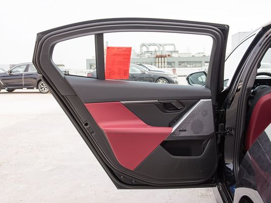 2025 बीएमडब्ल्यू आई5 लक्जरी इलेक्ट्रिक कारें अच्छा प्रदर्शन xDrive लंबी दूरी 651KM फास्ट चार्जिंग ईवी सनरूफ के साथ नया मॉडल सेडान बीएमडब्ल्यू 5 सीरीज